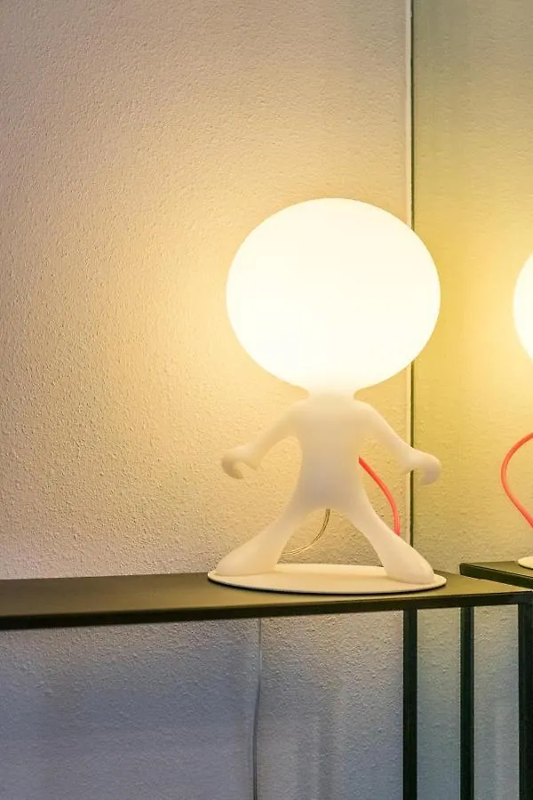 Japie Rooms - In The Heart Of Anvers