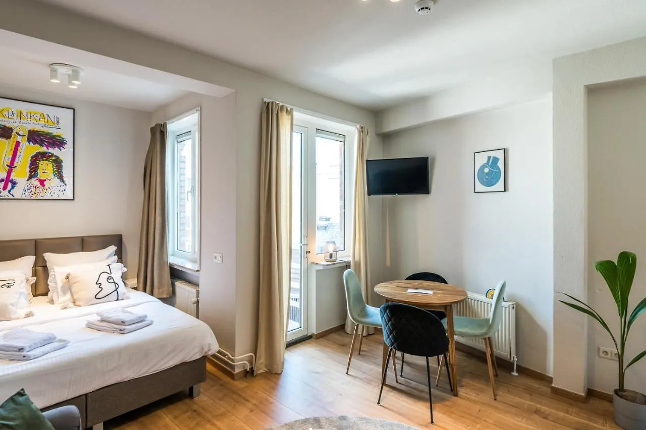 Japie Rooms - In The Heart Of Antwerp Apartment
